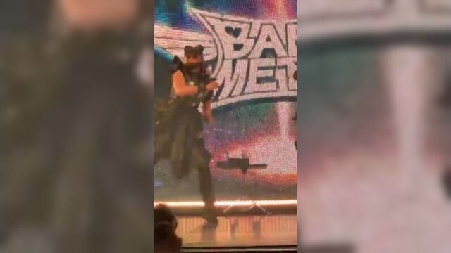 Momoko okazaki. babymetal